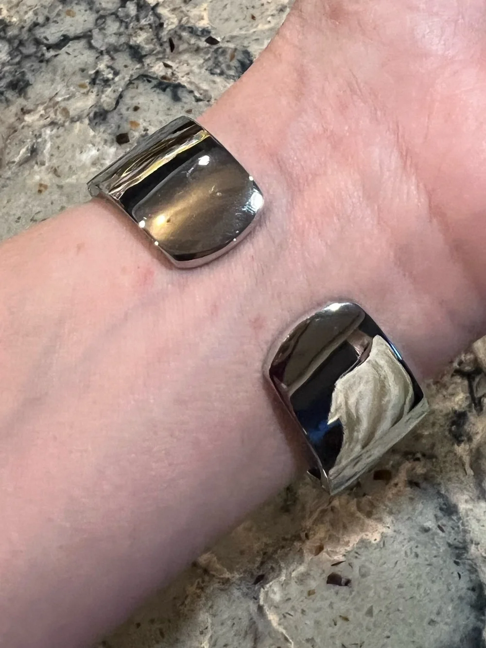 Vintage Y2K Silver and Gold Women's Stainless Watch